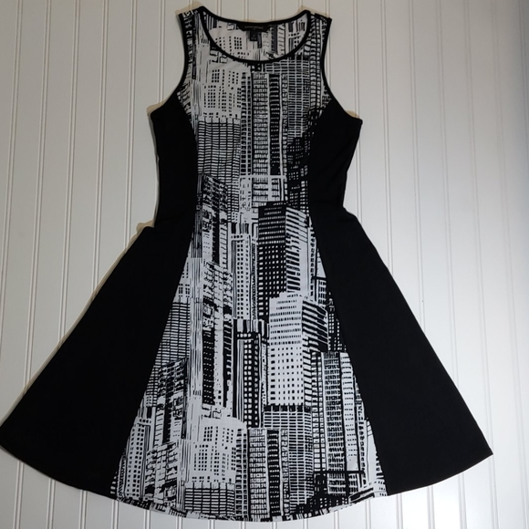 Banana Republic Dresses & Skirts - Banana Republic dress sz S
